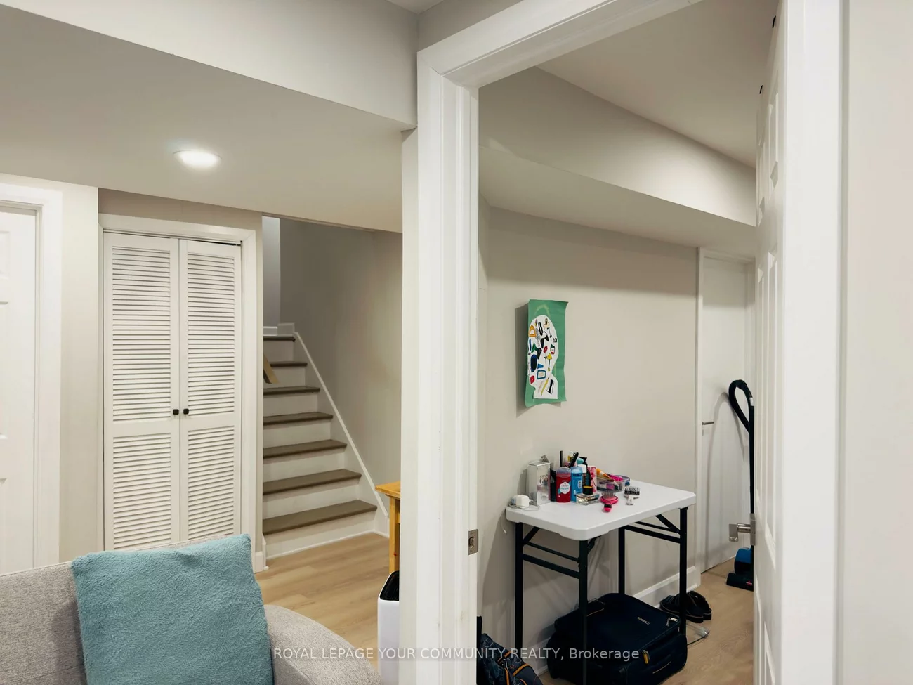 19, Huron, Aurora Heights, Aurora