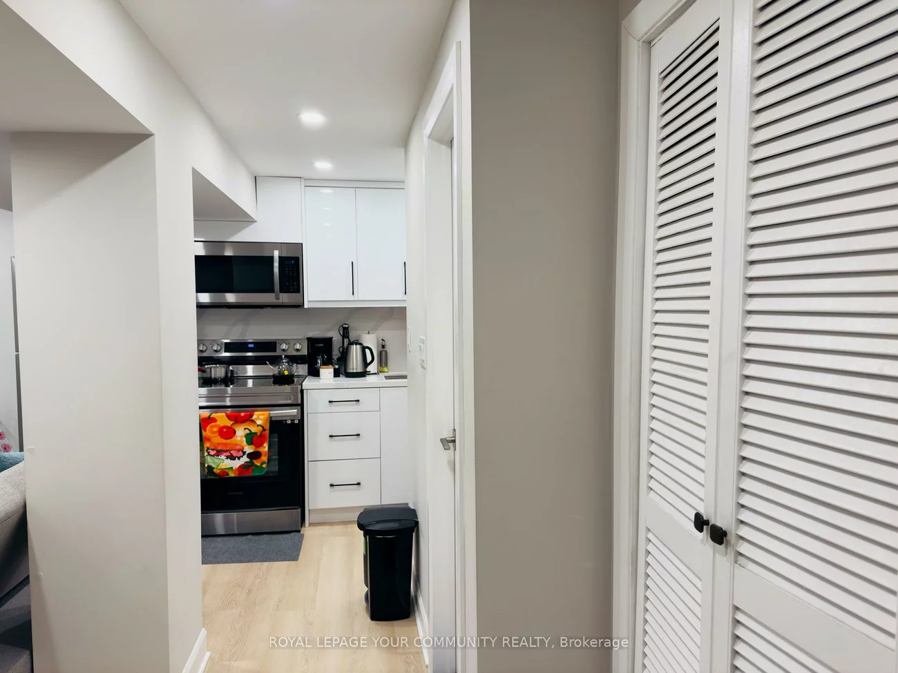 19, Huron, Aurora Heights, Aurora