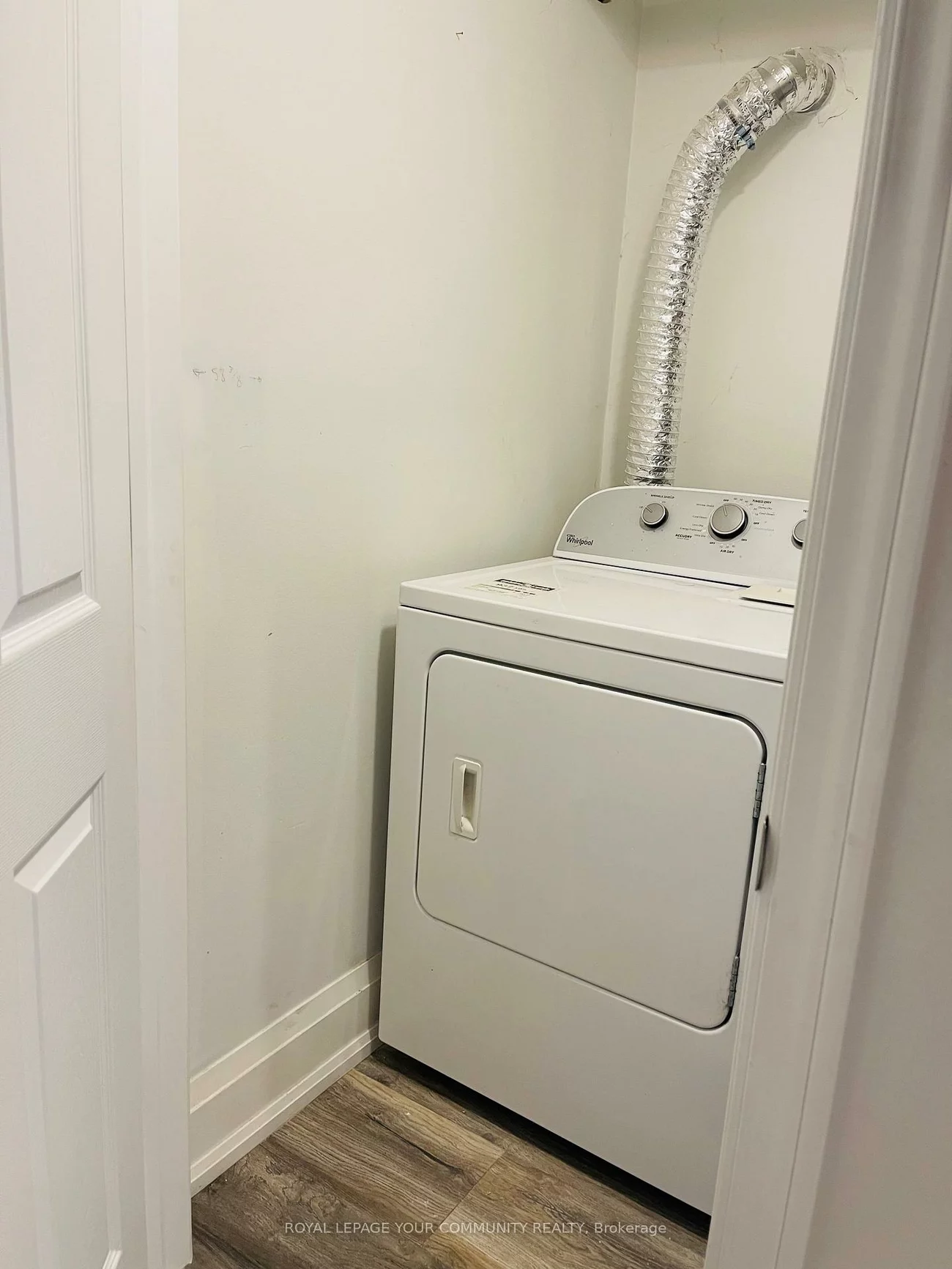 32, Kitimat, Aurora Heights, Aurora