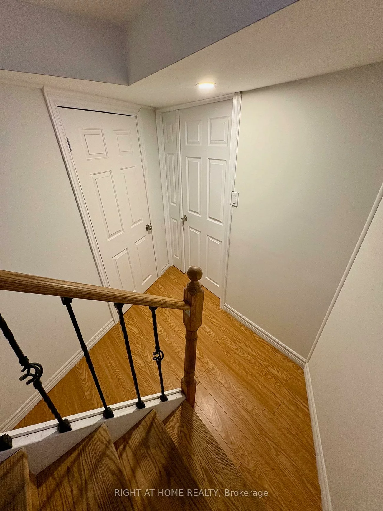 2, Harmon, Aurora Heights, Aurora