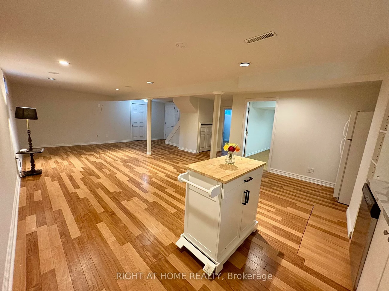 2, Harmon, Aurora Heights, Aurora