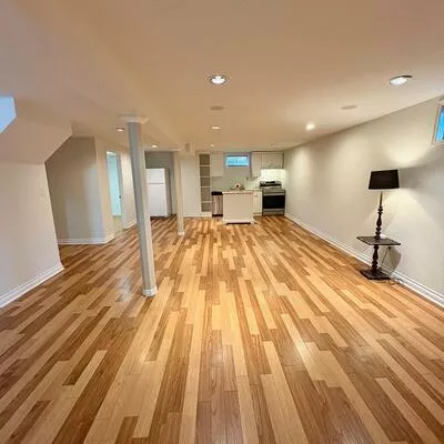 2, Harmon, Aurora Heights, Aurora