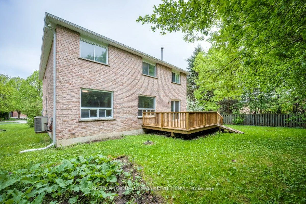 31, Cady, Aurora Highlands, Aurora