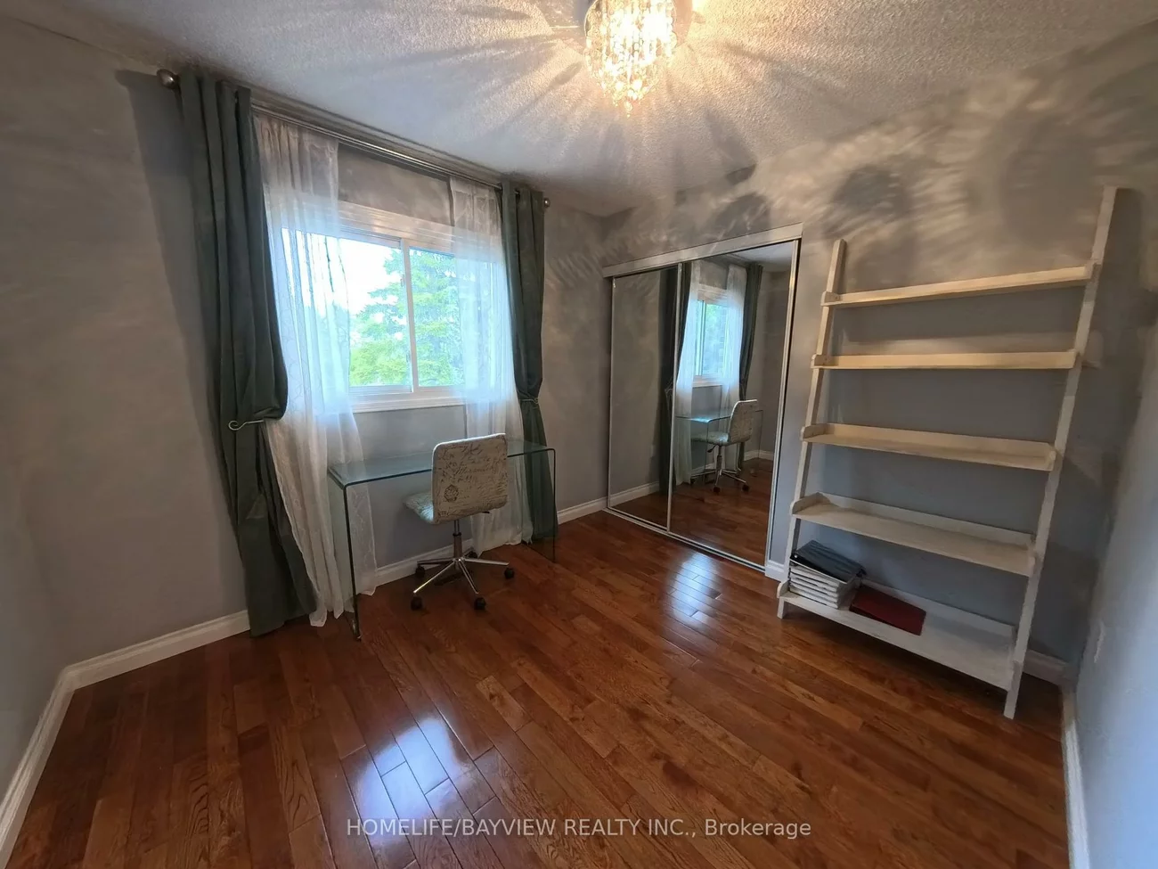 22, Baycroft, Aurora Heights, Aurora