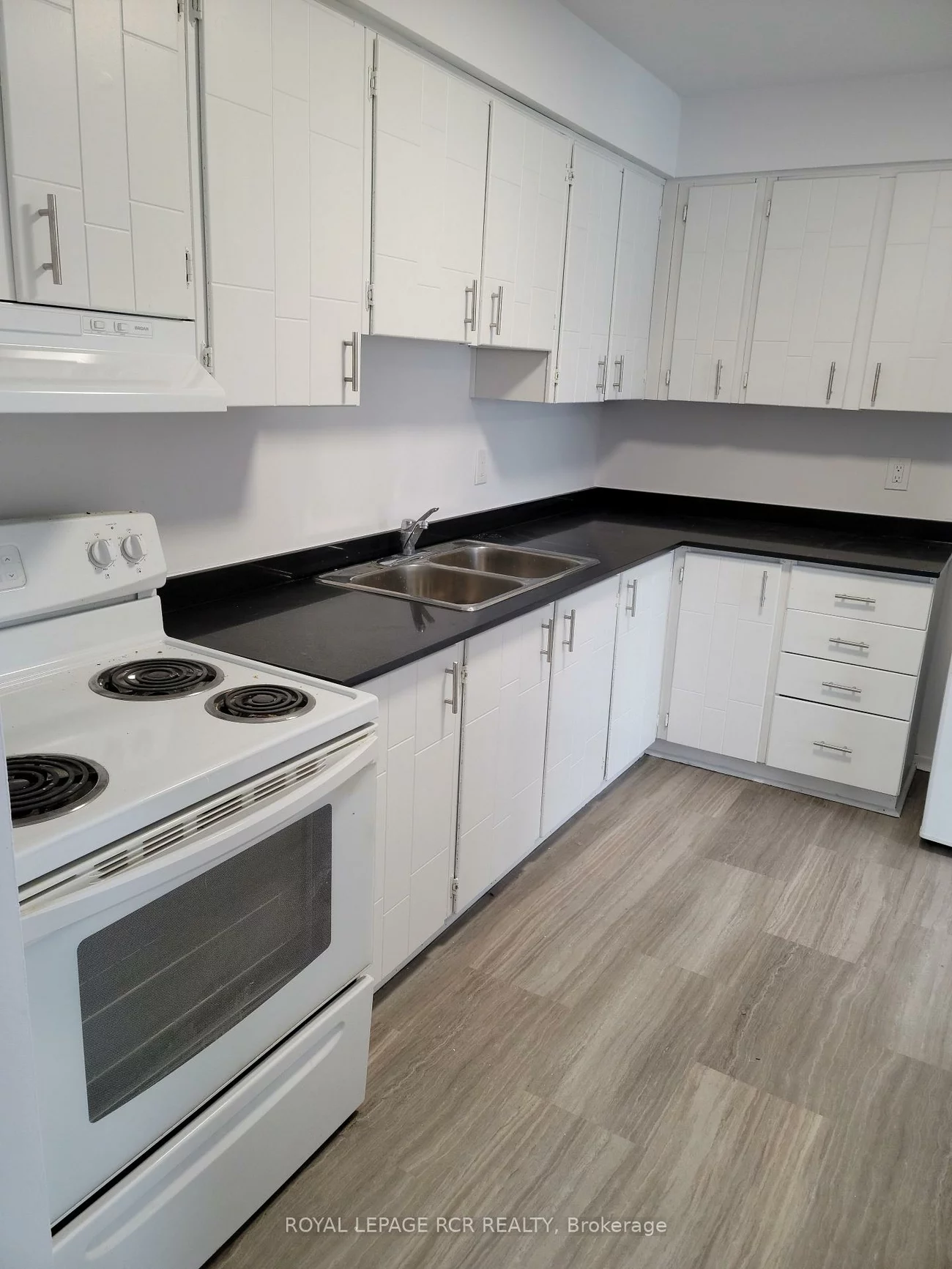 2, Orchard Heights, Hills of St Andrew, Aurora