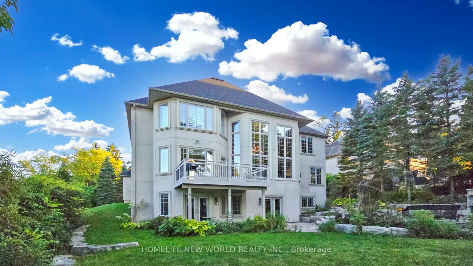 198, Kennedy, Aurora Village, Aurora