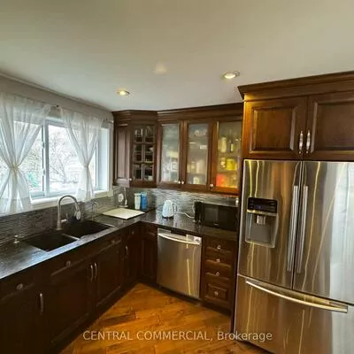 21, Jones, Aurora Heights, Aurora