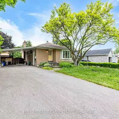 10, Holman, Aurora Highlands, Aurora