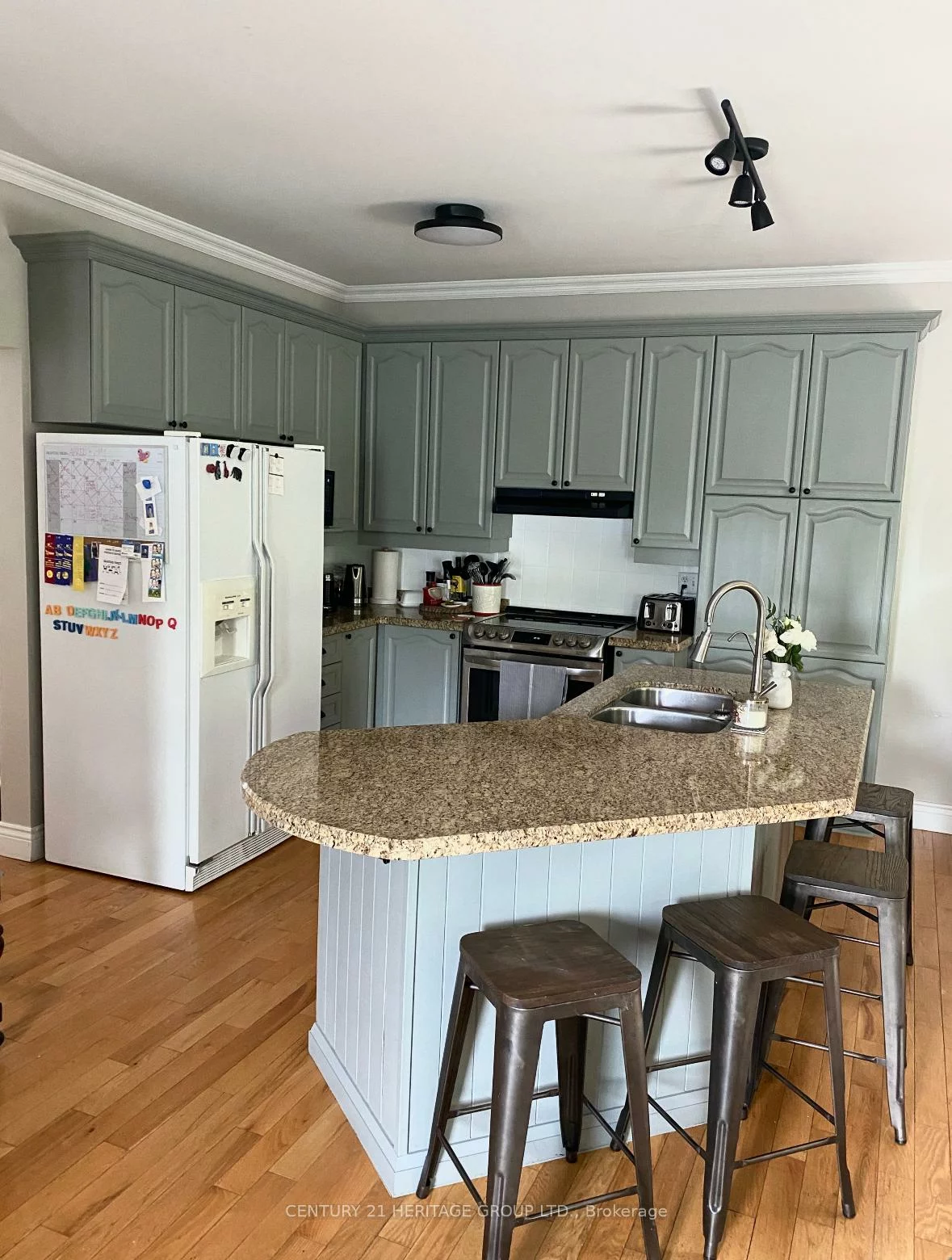 95, Stemmle, Aurora Highlands, Aurora