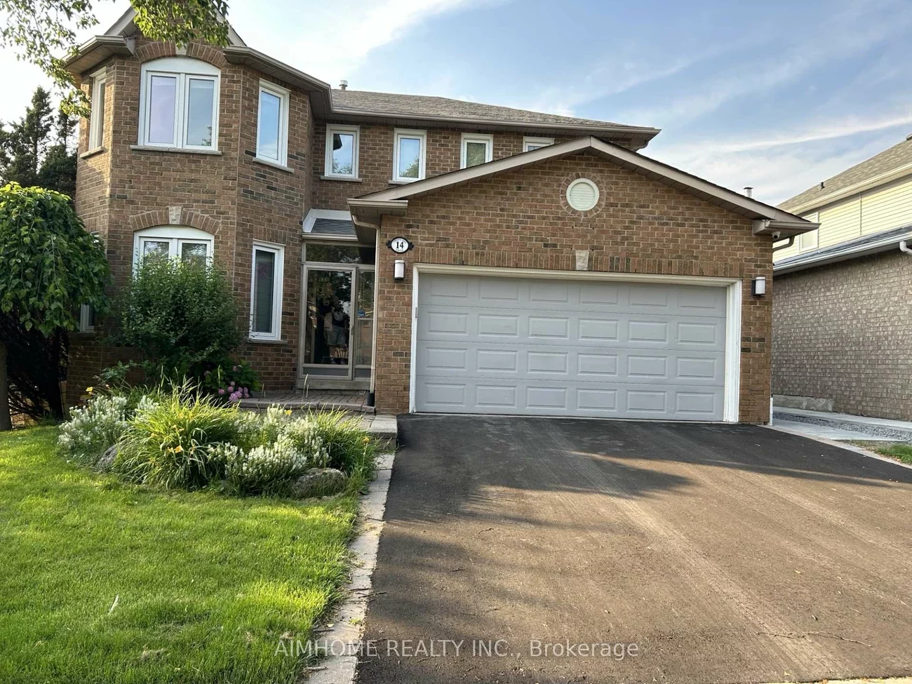 14, Twelve Oaks, Aurora Village, Aurora