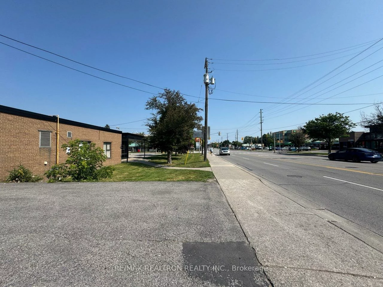 14810, Yonge, Aurora Highlands, Aurora