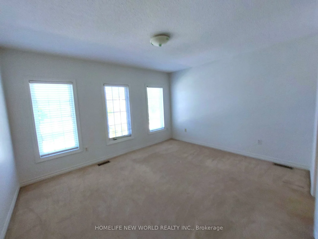 223, Bilbrough, Bayview Northeast, Aurora