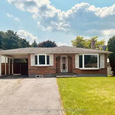 17, Devins, Aurora Heights, Aurora