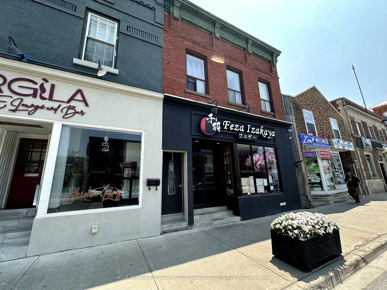 15229, Yonge, Aurora Village, Aurora