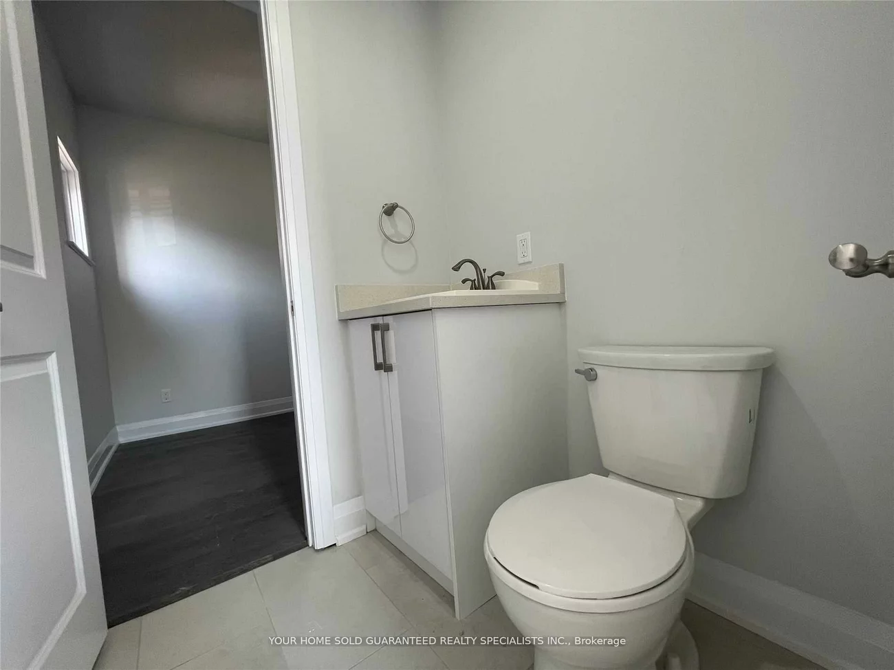 15229, Yonge, Aurora Village, Aurora