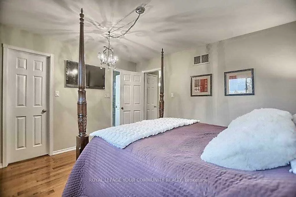 47, Chiswick, Aurora Highlands, Aurora