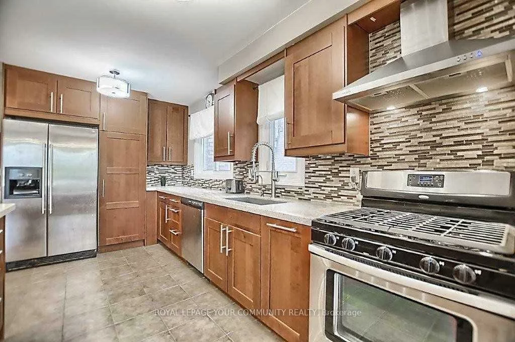 47, Chiswick, Aurora Highlands, Aurora