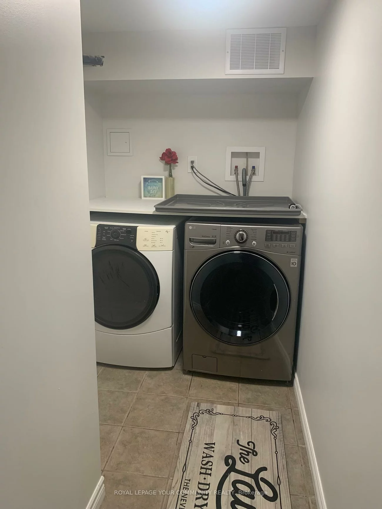 15, Holman, Aurora Highlands, Aurora