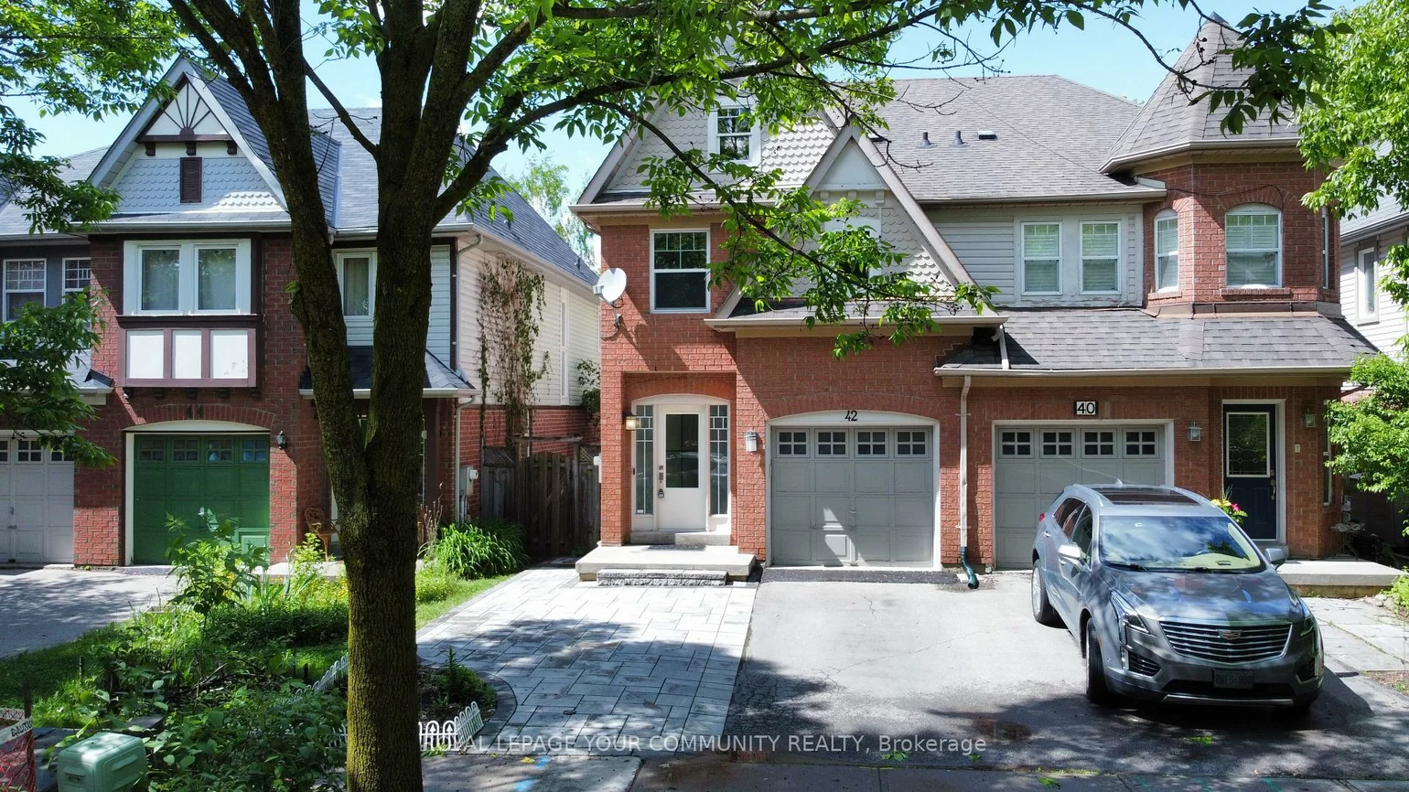42, Woodroof, Bayview Wellington, Aurora