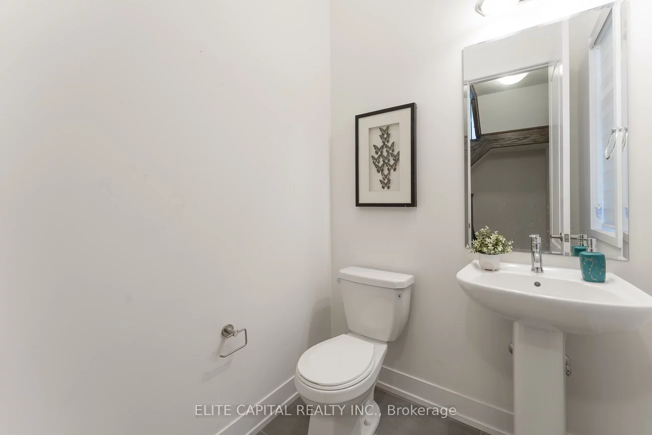 242, Touch Gold, Bayview Southeast, Aurora
