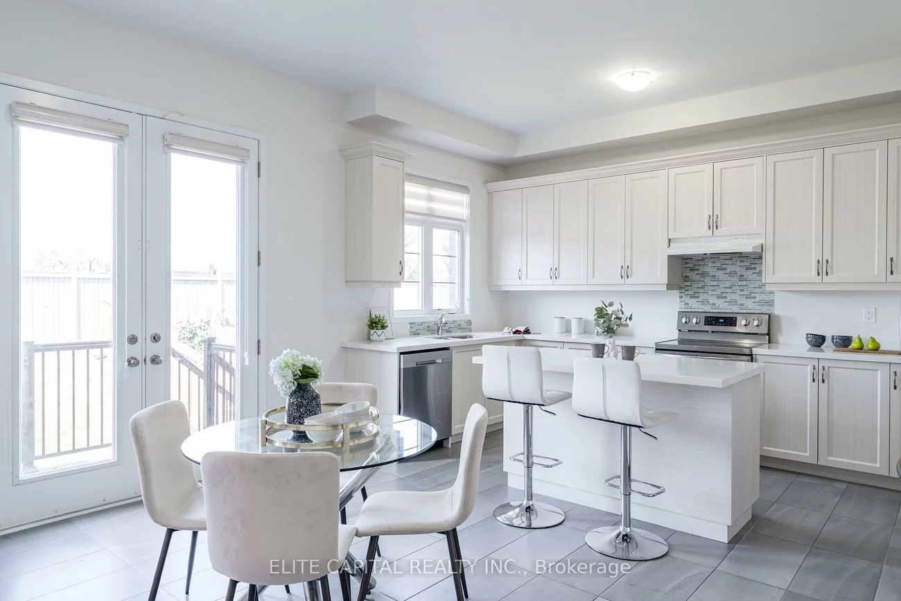 242, Touch Gold, Bayview Southeast, Aurora