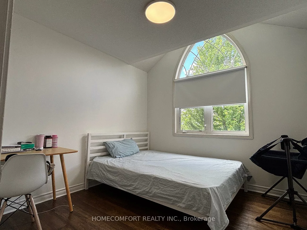 230, Lewis Honey, Bayview Northeast, Aurora