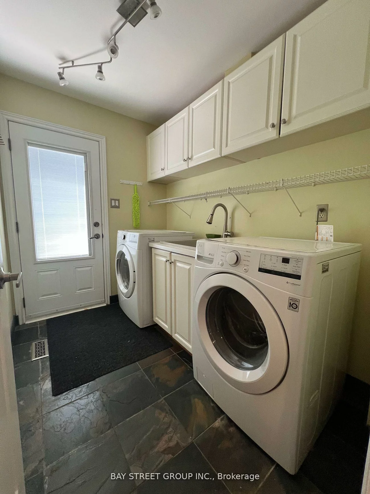 9, Chadburn, Hills of St Andrew, Aurora