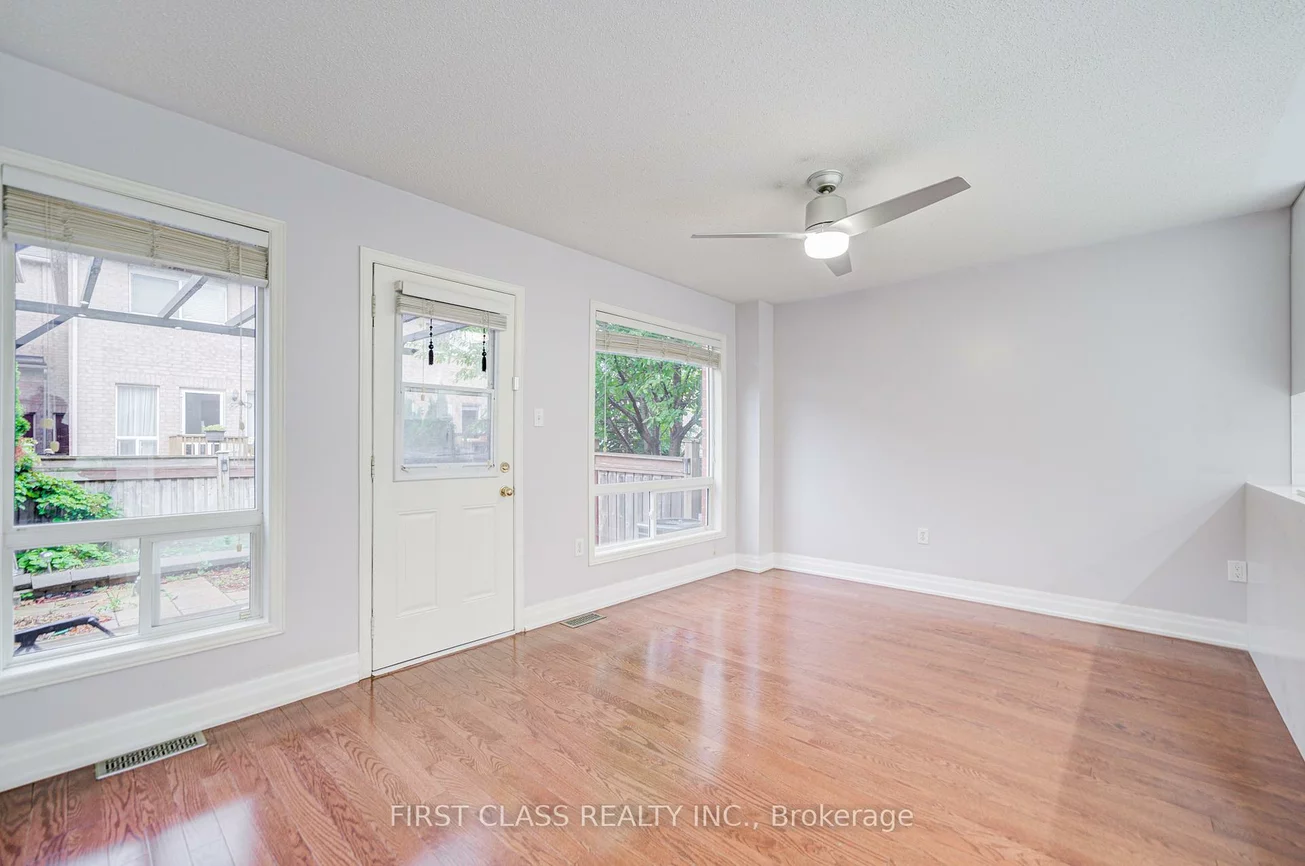 216, Zokol, Bayview Northeast, Aurora