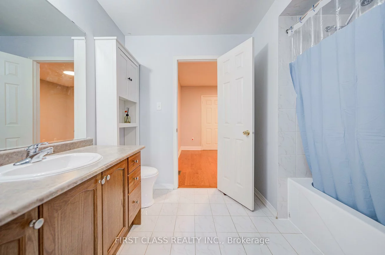 216, Zokol, Bayview Northeast, Aurora