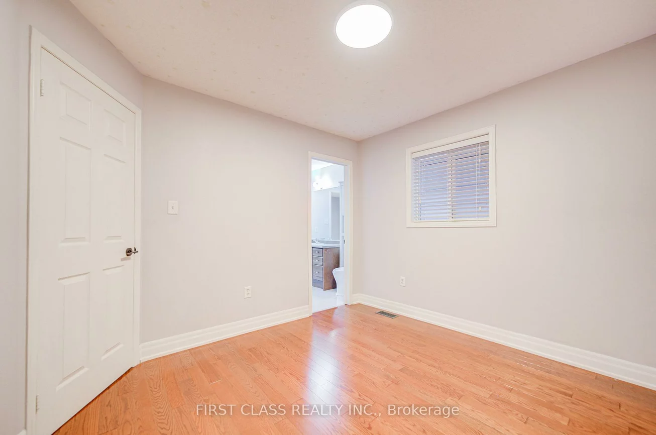 216, Zokol, Bayview Northeast, Aurora