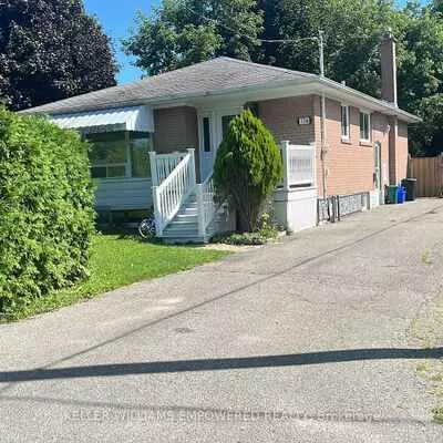 17, Collins, Aurora Heights, Aurora