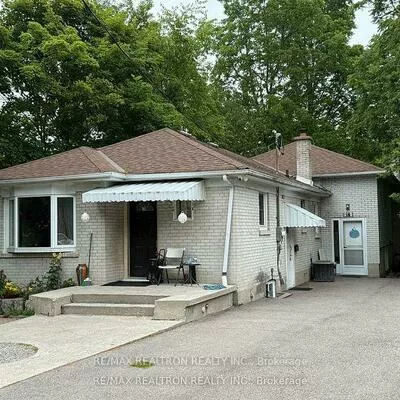 18, Irwin, Aurora Village, Aurora