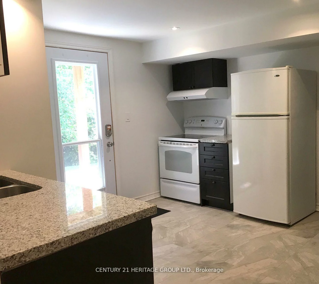 10, McClenny, Aurora Highlands, Aurora