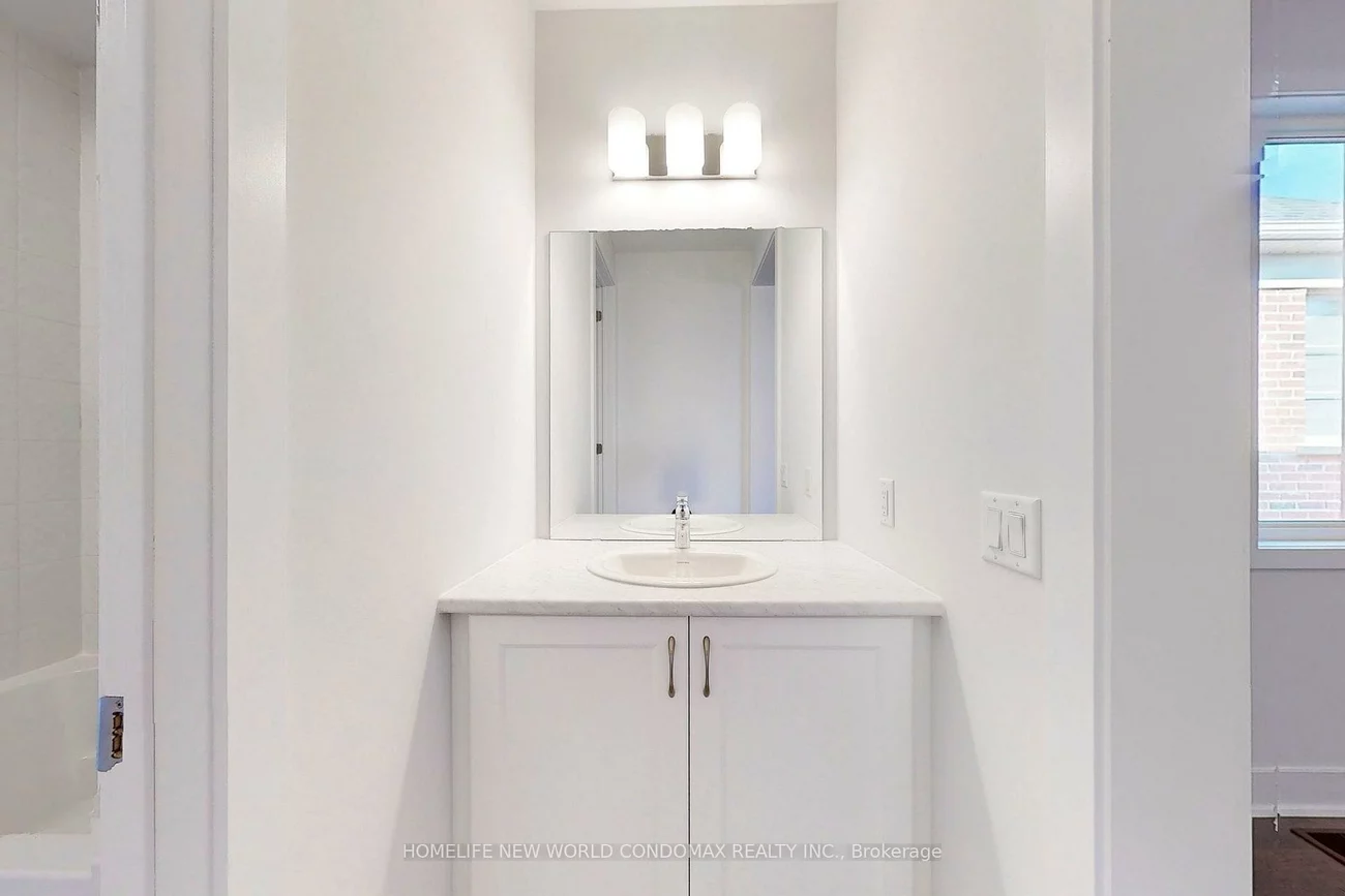 231, Sikura, Rural Aurora, Aurora