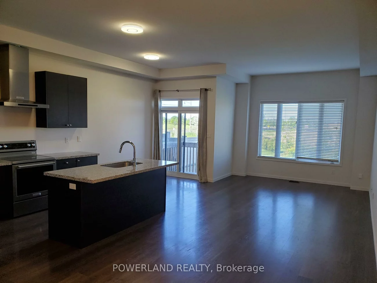 358, Elyse, Bayview Northeast, Aurora