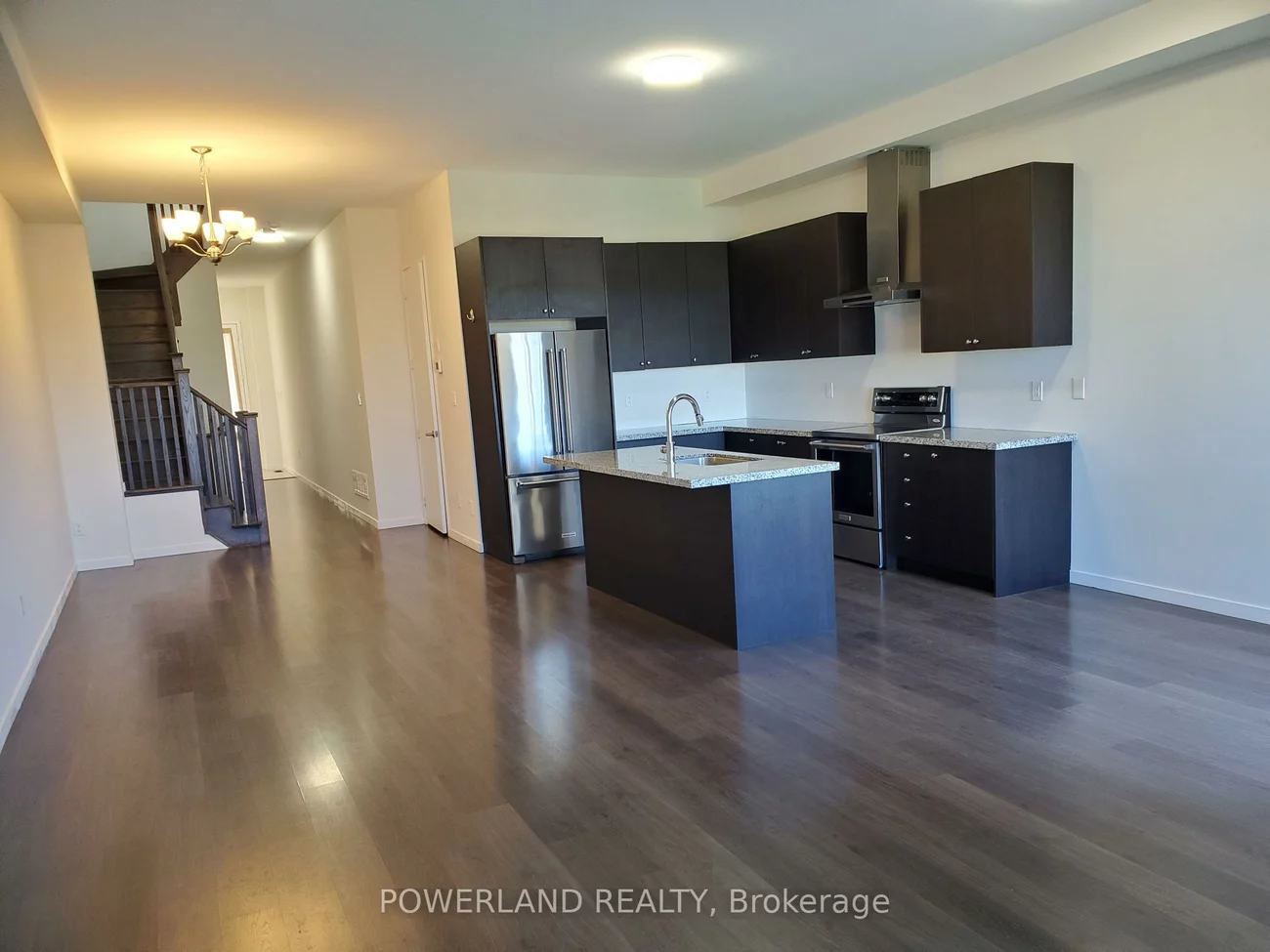 358, Elyse, Bayview Northeast, Aurora