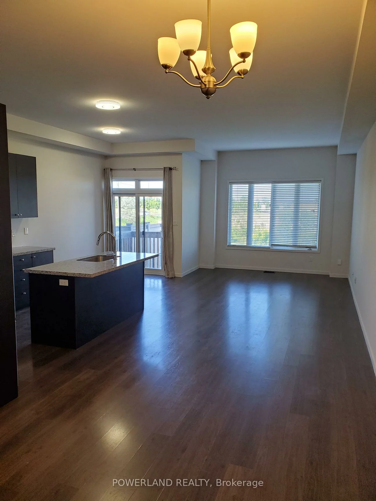358, Elyse, Bayview Northeast, Aurora