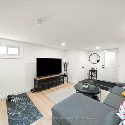 6, Corbett, Aurora Highlands, Aurora