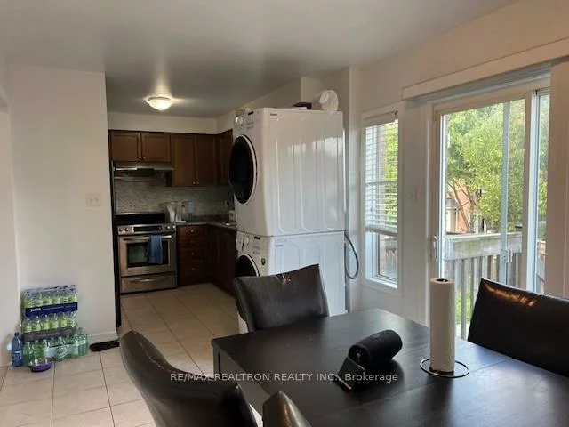 44, Lewis Honey, Bayview Northeast, Aurora