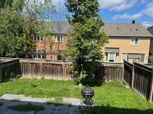 44, Lewis Honey, Bayview Northeast, Aurora