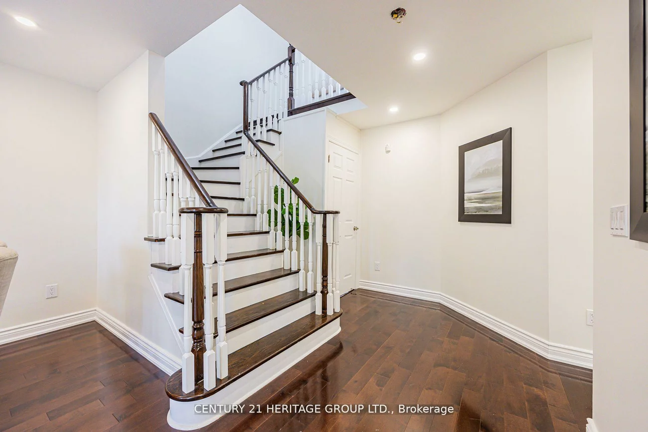 114, Millcliff, Aurora Grove, Aurora