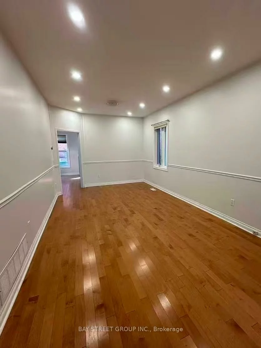5, Ballymore, Bayview Wellington, Aurora