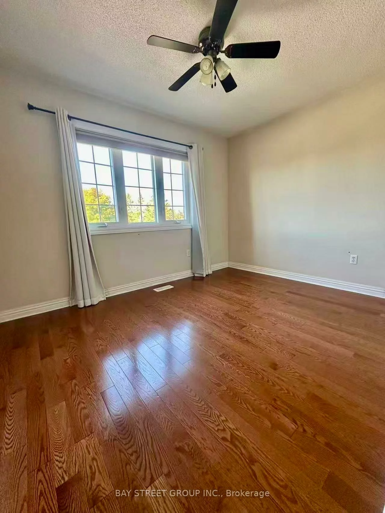 5, Ballymore, Bayview Wellington, Aurora