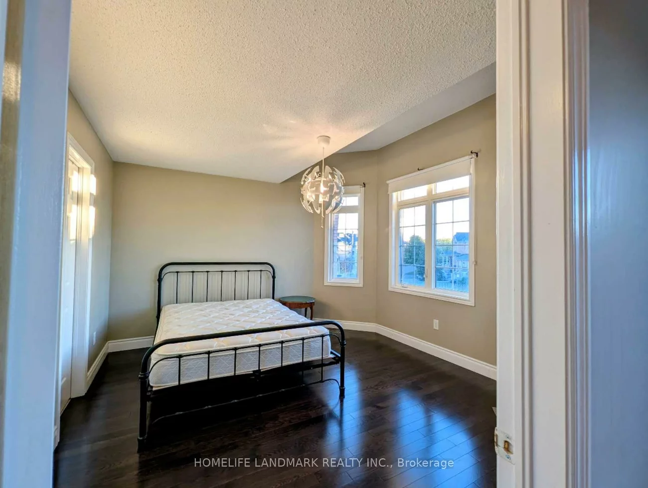 75, Pointon, Bayview Northeast, Aurora