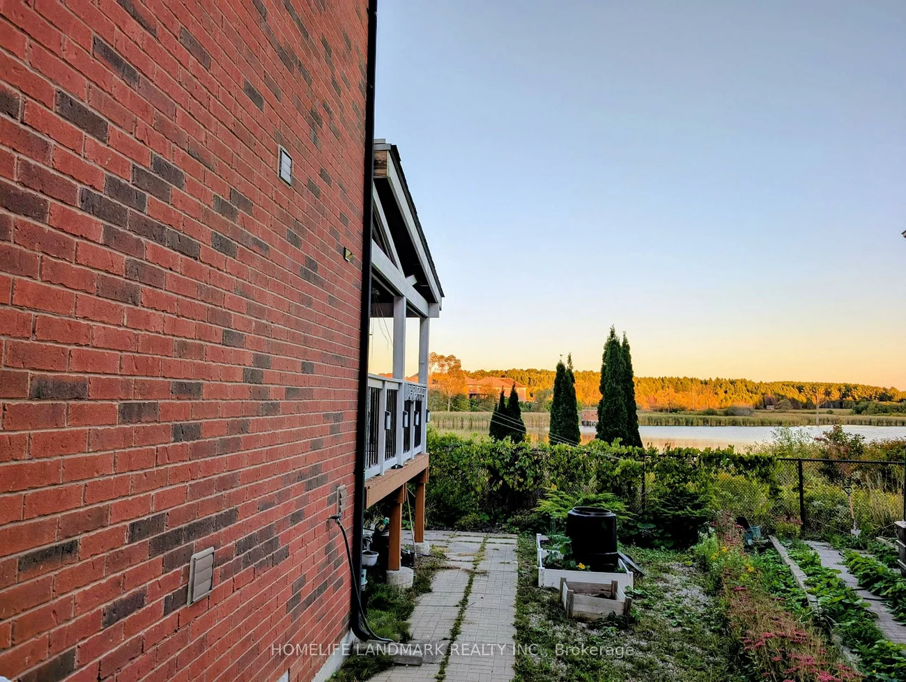 75, Pointon, Bayview Northeast, Aurora