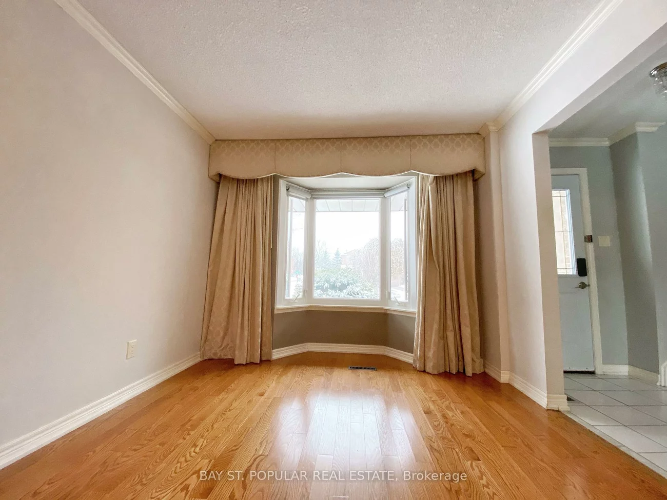 1, Teasdale, Aurora Highlands, Aurora