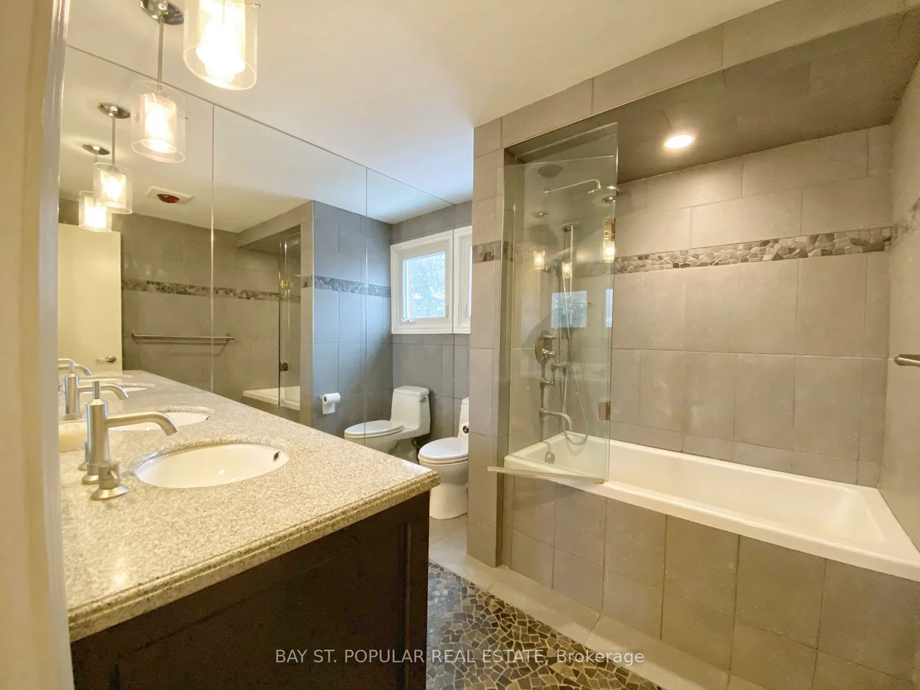 1, Teasdale, Aurora Highlands, Aurora