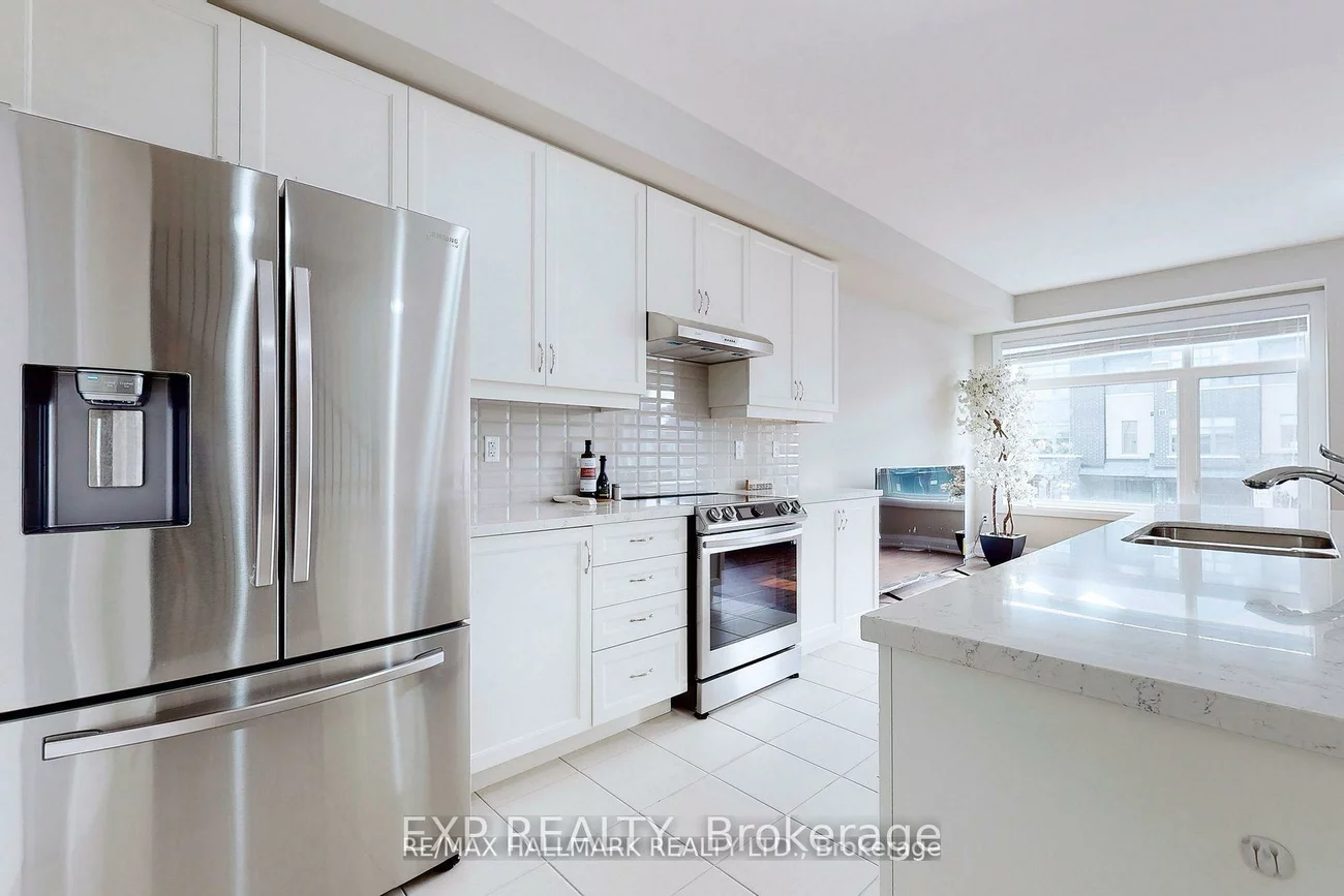 923, Isaac Phillips, Hills of St Andrew, Aurora