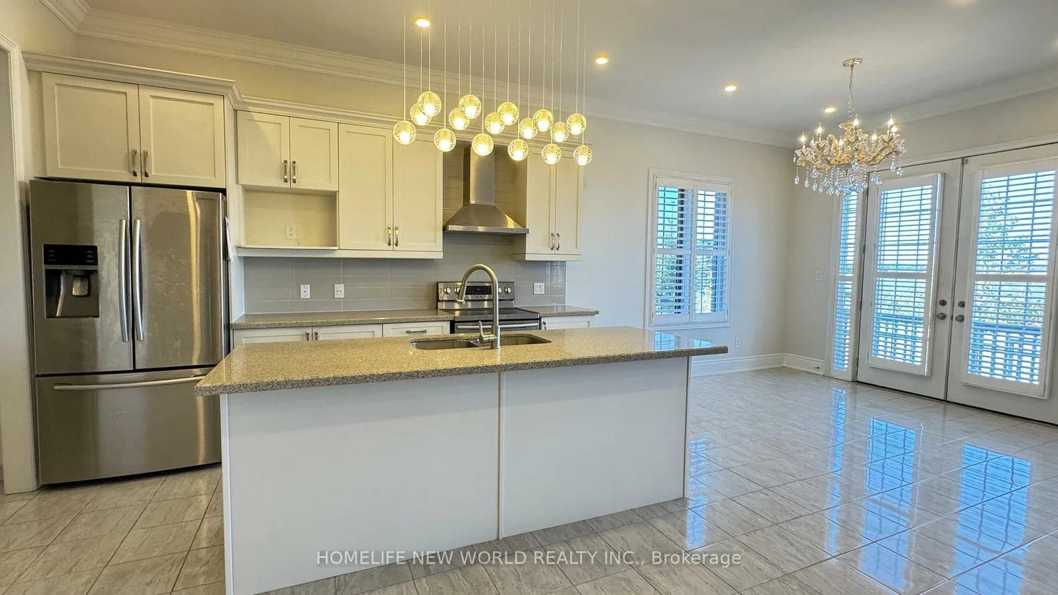 10, Ken Sinclair, Aurora Estates, Aurora