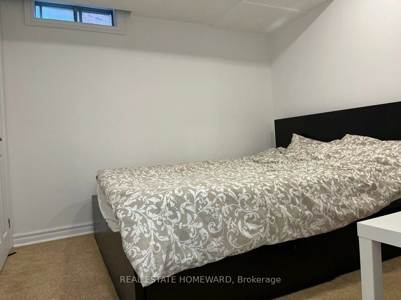 82, Rush, Bayview Wellington, Aurora